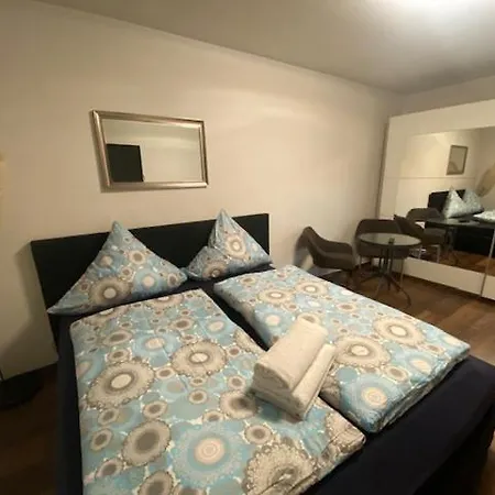 Vida Real Estate Wallenstein 公寓